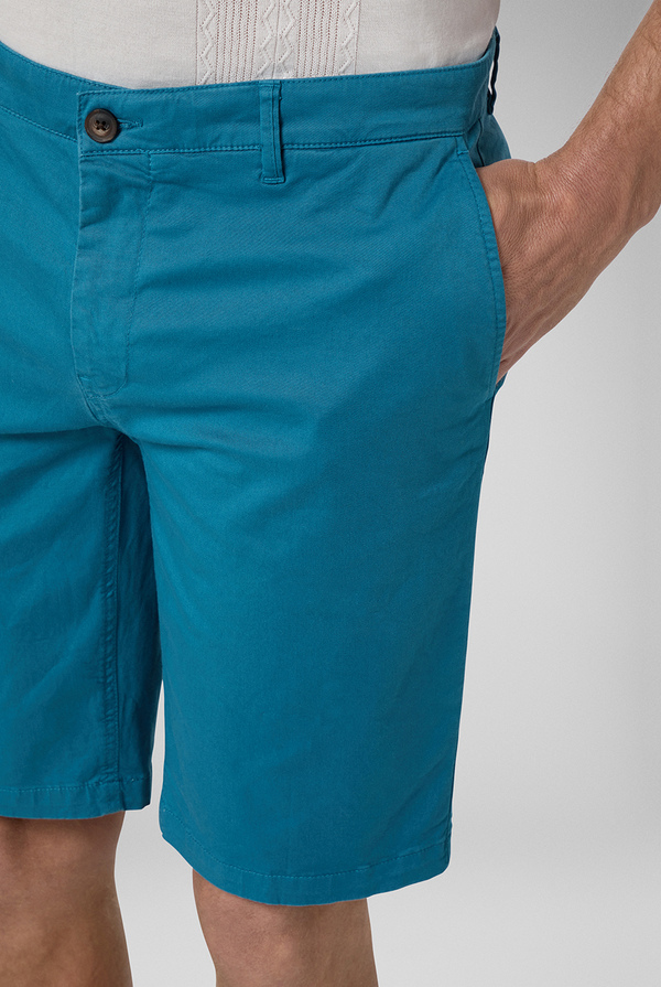 Slim-fit straight-leg Bermuda shorts in a garment-dyed soft stretch cotton - Pal Zileri shop online