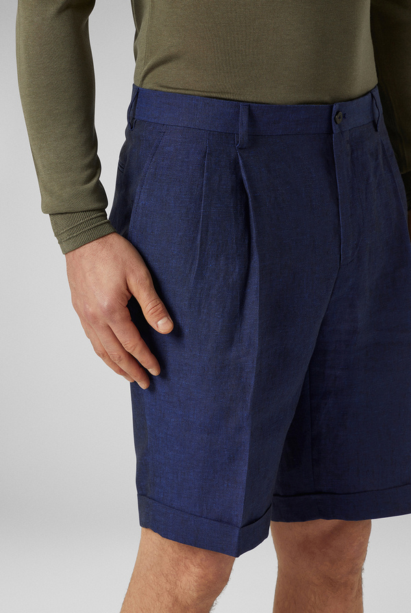 Pure linen Bermuda shorts with double waist pleats and turn-ups hem - Pal Zileri shop online