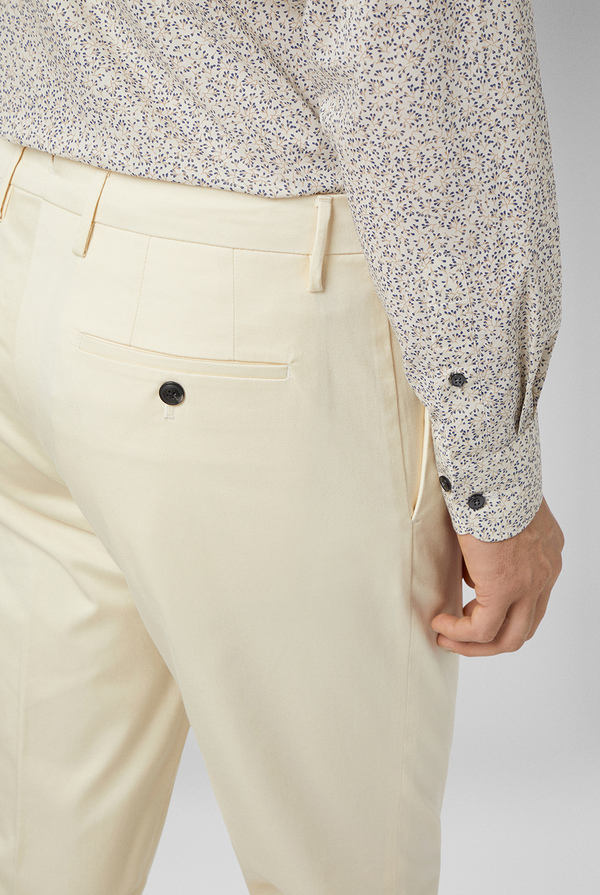 Chino trousers in cotton and lyocell - Pal Zileri shop online