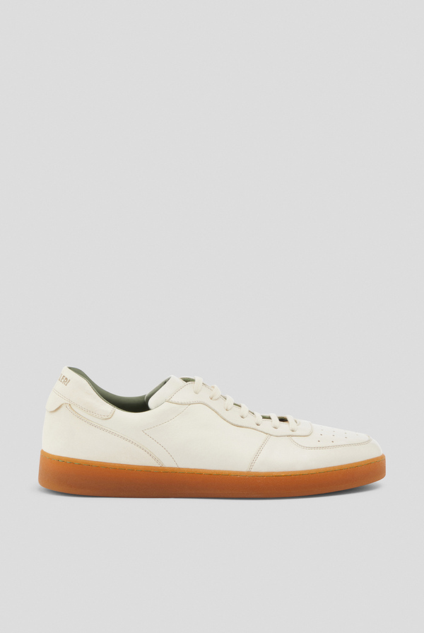 Trainers with laces in off-white - Pal Zileri shop online
