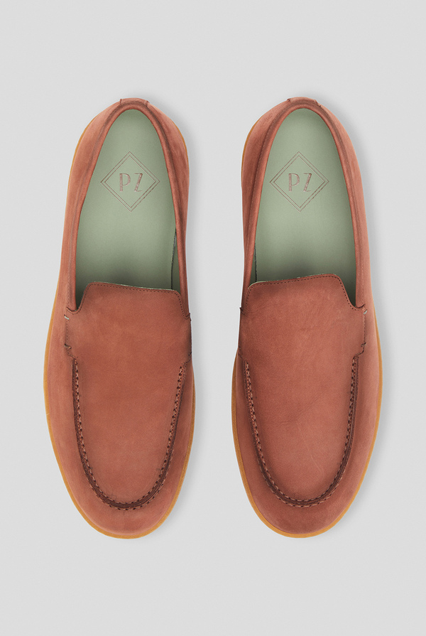 Loafers in nabuk in brick brown with rubber sole - Pal Zileri shop online