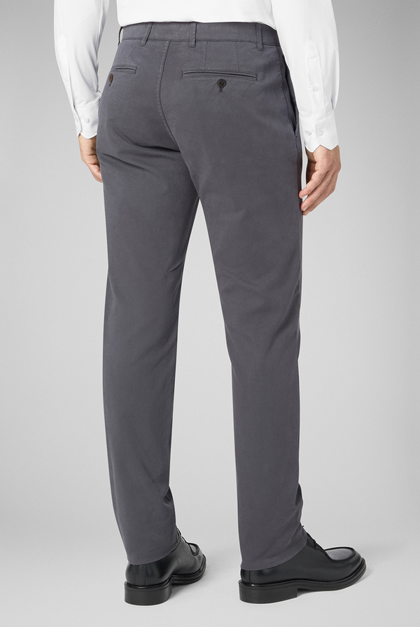 Pantaloni chino tinti in capo in cotone e tencel stretch - Pal Zileri shop online